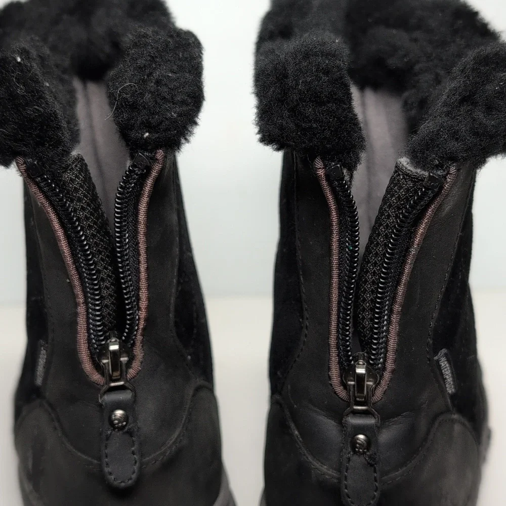 The North Face primaloft 200 g insultated winter boots womans size 7.5 EU 38.5